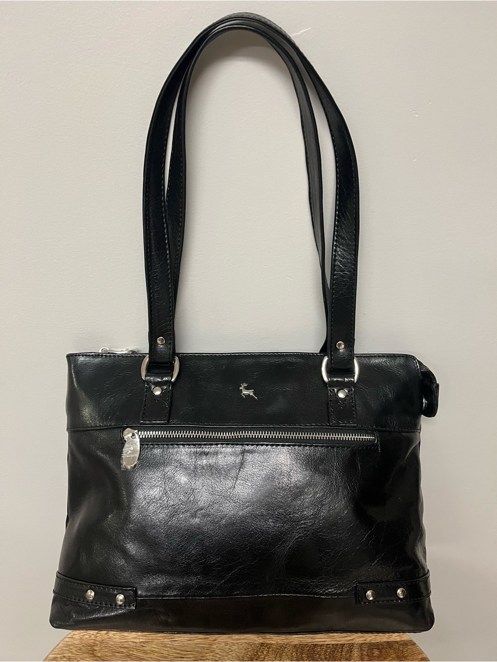 Ashwood Black Leather Shoulder Bag